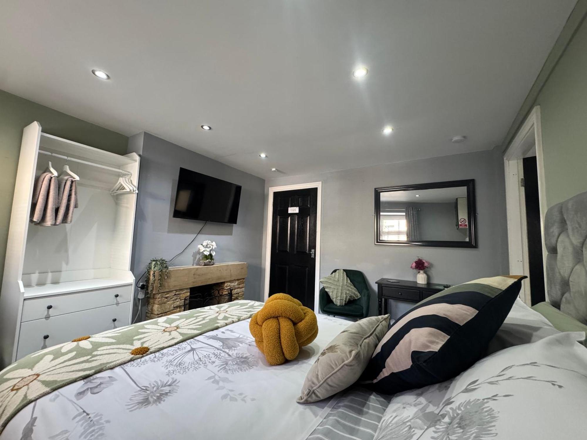 Homestay 33 *